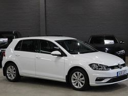 Vit Begagnad 2019 VW Golf VII Halvkombi | 159 900 kr (Marknadspris)