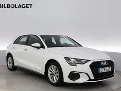 Vit Begagnad 2021 Audi A3 Sportback Halvkombi | 235 800 kr (Marknadspris)