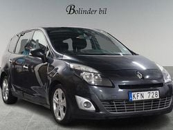 Mörkgrå (grå) Begagnad 2010 Renault Grand Scénic III Minibuss | 39 800 kr (Marknadspris)