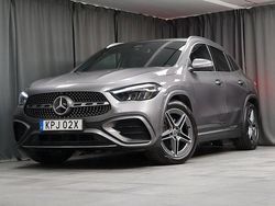Mörkgrå Begagnad 2023 Mercedes GLA200 Advanced Plus SUV | 419 000 kr (Marknadspris)