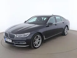 Grå Begagnad 2015 BMW 730 Executive Sedan | 332 000 kr (Marknadspris)