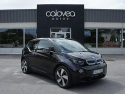 Svart Begagnad 2016 BMW i3 Comfort Edition Halvkombi | 139 900 kr (Marknadspris)