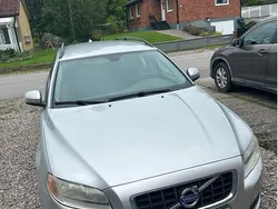 Grå Begagnad 2010 Volvo V70 Kinetic Kombi | 59 999 kr (Superpris)