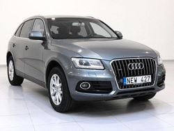 Grå Begagnad 2012 Audi Q5 Design SUV | 139 900 kr (Marknadspris)