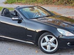 Svart Begagnad 2006 Mercedes SLK200 Cab | 109 800 kr (Superpris)