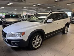 Vit Begagnad 2013 Volvo XC70 Inscription SUV | 198 900 kr (Marknadspris)