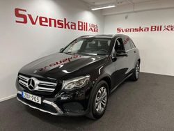 Svart Begagnad 2017 Mercedes GLC220 SUV | 259 000 kr (Marknadspris)