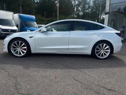 Vit Begagnad 2020 Tesla Model 3 Performance Sedan | 139 000 kr