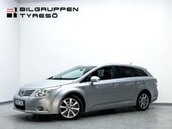 Ljusgrå (grå) Begagnad 2009 Toyota Avensis Kombi | 59 900 kr (Bra pris)