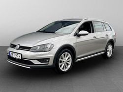 Silver Begagnad 2016 VW Golf Alltrack Kombi | 174 900 kr (Marknadspris)
