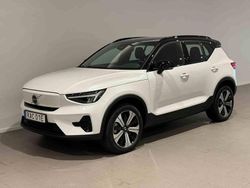 Vit Begagnad 2023 Volvo XC40 Single Motor SUV | 354 500 kr
