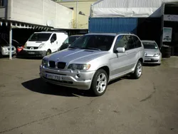 Silver Begagnad 2003 BMW X5 Sport Line SUV | 49 500 kr (Marknadspris)