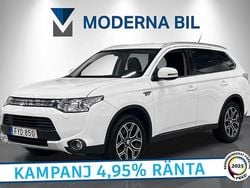 Vit Begagnad 2015 Mitsubishi Outlander P-HEV SUV | 119 900 kr (Marknadspris)