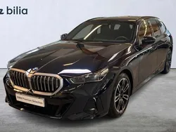 Svart Begagnad 2024 BMW 520 M Sport Kombi | 619 000 kr (Dyr)