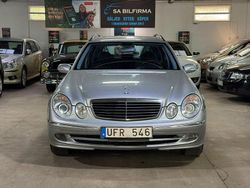 Ljusgrå Begagnad 2003 Mercedes E240 Avantgarde Kombi | 49 900 kr (Dyr)