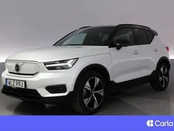Vit Begagnad 2022 Volvo XC40 Pro SUV | 319 900 kr