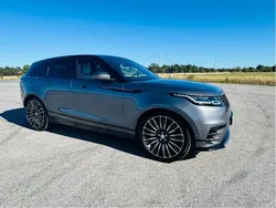 Grå Begagnad 2018 Land Rover Range Rover Velar First Edition SUV | 449 000 kr (Marknadspris)