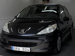 Svart Begagnad 2008 Peugeot 207 Halvkombi | 29 800 kr (Marknadspris)