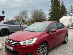 Röd Begagnad 2011 Citroën C4 Halvkombi | 49 900 kr (Marknadspris)
