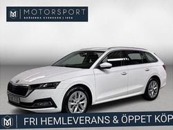Vit Begagnad 2023 Skoda Octavia Style Kombi | 319 900 kr (Marknadspris)