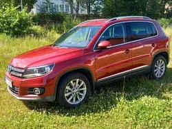 Röd Begagnad 2013 VW Tiguan Sportline SUV | 53 000 kr