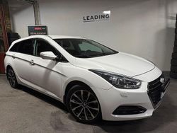Vit Begagnad 2016 Hyundai i40 SE Kombi | 99 900 kr (Marknadspris)