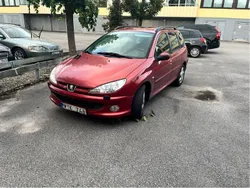 Röd Begagnad 2005 Peugeot 206 Kombi | 3 000 kr (Superpris)