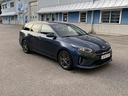 Blå Begagnad 2020 Kia Ceed Sportswagon Kombi | 210 000 kr (Marknadspris)