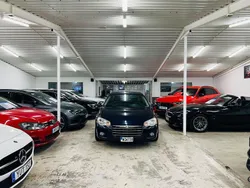 Mörkblå Begagnad 2004 Chrysler Sebring Sedan | 59 900 kr