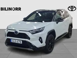 Vit Ny 2025 Toyota RAV4 Hybrid Style SUV | 508 900 kr (Dyr)