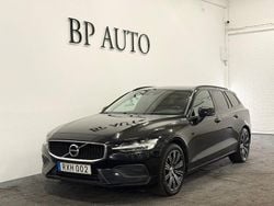 Svart Begagnad 2018 Volvo V60 Momentum Kombi | 219 900 kr (Bra pris)