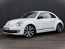 Vit Begagnad 2011 VW Beetle GT Halvkombi | 159 900 kr (Lite dyr)