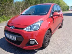 Röd Begagnad 2016 Hyundai i10 Halvkombi | 66 000 kr (Marknadspris)