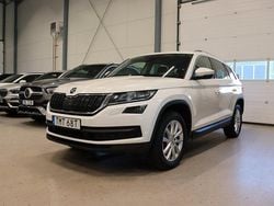Vit Begagnad 2020 Skoda Kodiaq SUV | 324 800 kr (Marknadspris)