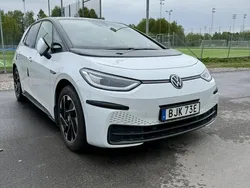 Vit Begagnad 2021 VW ID.3 Pro Performance Halvkombi | 245 000 kr (Marknadspris)