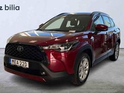 Röd Begagnad 2025 Toyota Corolla Cross SUV | 359 900 kr