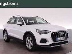 Vit Begagnad 2023 Audi Q3 Proline SUV | 319 000 kr (Marknadspris)