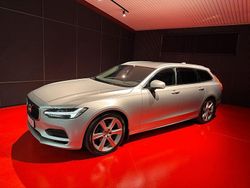 Silver Begagnad 2020 Volvo V90 Momentum Kombi | 298 900 kr (Bra pris)