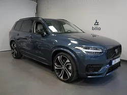 Mörkblå Begagnad 2023 Volvo XC90 Ultimate SUV | 759 900 kr (Marknadspris)