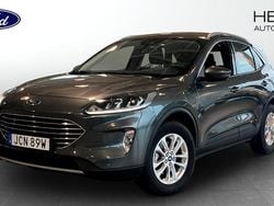 Grå (grey) Begagnad 2023 Ford Kuga Titanium SUV | 254 900 kr (Marknadspris)