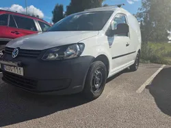 Vit Begagnad 2015 VW Caddy Minibuss | 79 900 kr (Marknadspris)