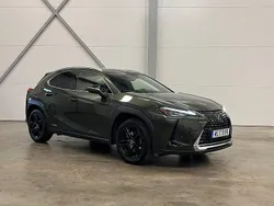 Grön Begagnad 2020 Lexus UX 250h SUV | 249 900 kr (Marknadspris)