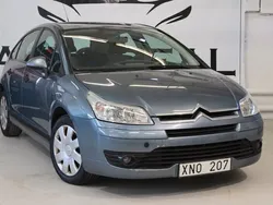 Grå Begagnad 2006 Citroën C4 Halvkombi | 27 900 kr (Marknadspris)