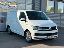 Vit Begagnad 2016 VW T6 Van | 149 900 kr (Marknadspris)