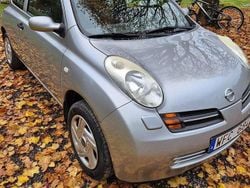 Silver Begagnad 2004 Nissan Micra Halvkombi | 23 500 kr (Marknadspris)