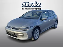 Ny 2025 VW Golf VIII Edition Halvkombi | 324 200 kr (Marknadspris)