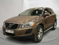 Brun Begagnad 2011 Volvo XC60 Summum SUV | 90 000 kr (Marknadspris)