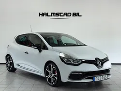 Vit Begagnad 2015 Renault Clio IV Trophy Halvkombi | 154 500 kr