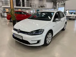 Vit Begagnad 2018 VW e-Golf Halvkombi | 149 000 kr (Lite dyr)