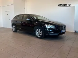 Svart Begagnad 2014 Volvo V60 Kinetic Kombi | 99 900 kr (Marknadspris)